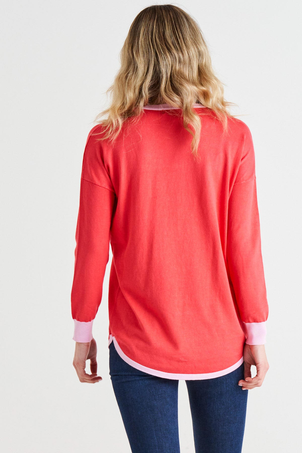 Sophie Lightweight Relaxed Knit Jumper - Pink Tipping