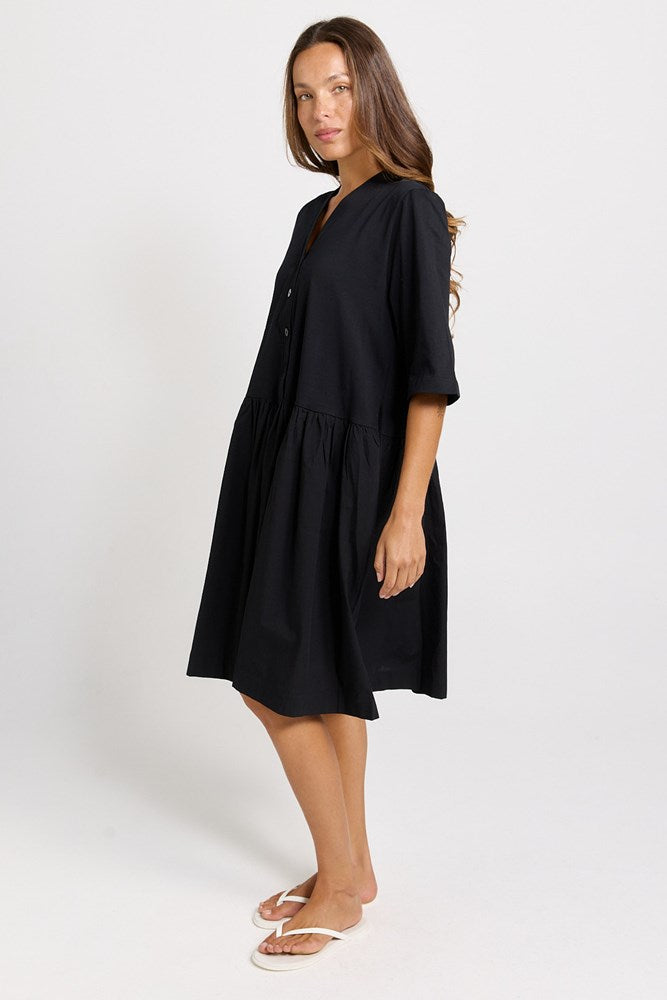 Jax Jersey Dress - Black | Betty Basics