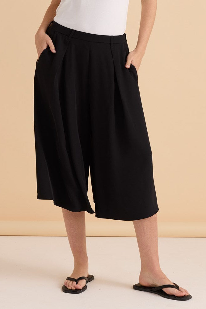 Rae Relax Culotte - Black