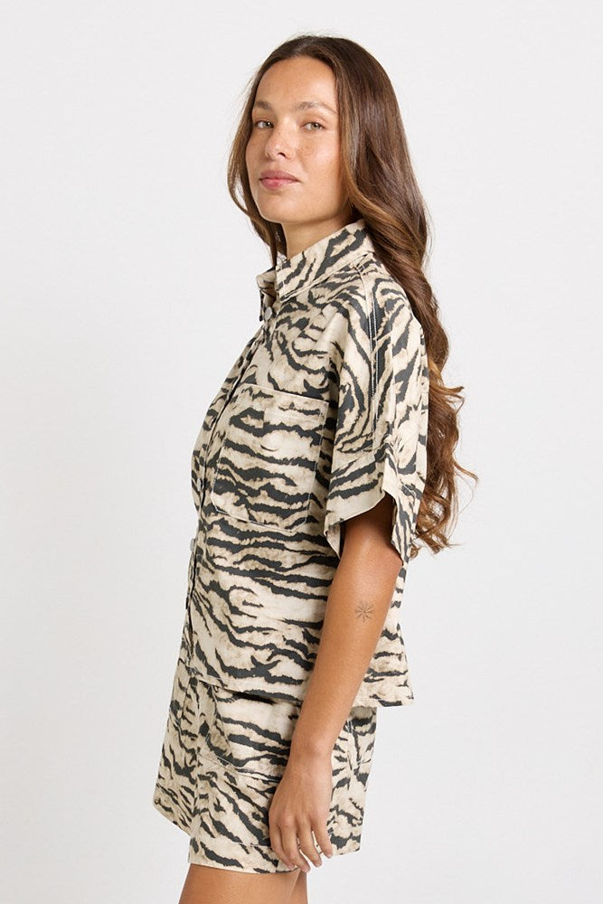 Dawn Denim Shirt - Animal | Betty Basics