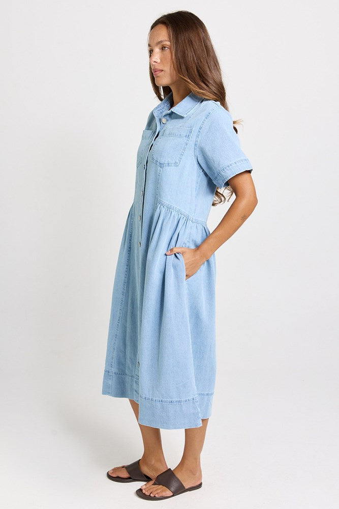 Willow Denim Dress - Medium Wash | Betty Basics