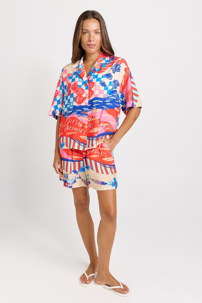 Sable Shirt - Mediterranean Print | Betty Basics