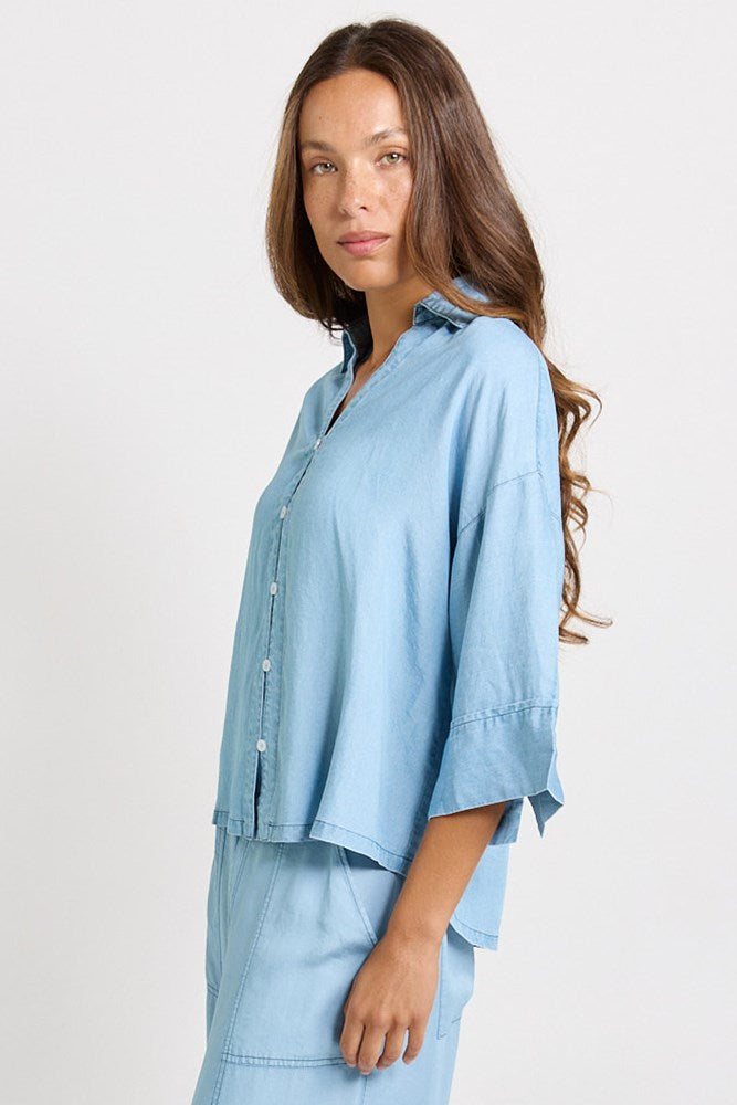 Emmy Shirt - Mid Wash | Betty Basics