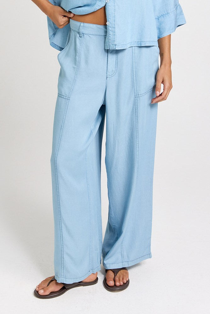 Emmy Pant - Mid Wash | Betty Basics