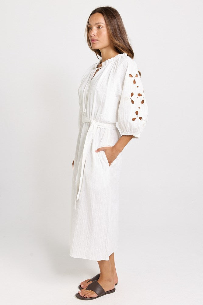 Daisy Broderie Dress - White | Betty Basics