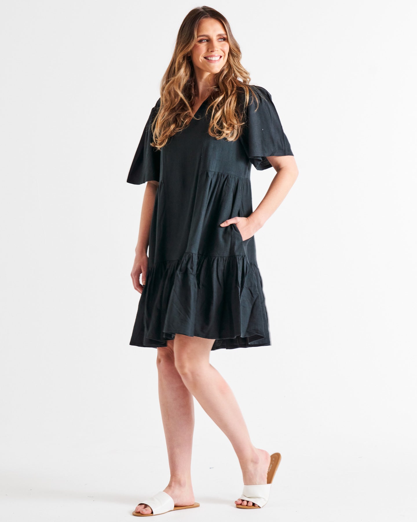 Amara Relaxed Tiered Linen-Blend Above-Knee Dress - Coal