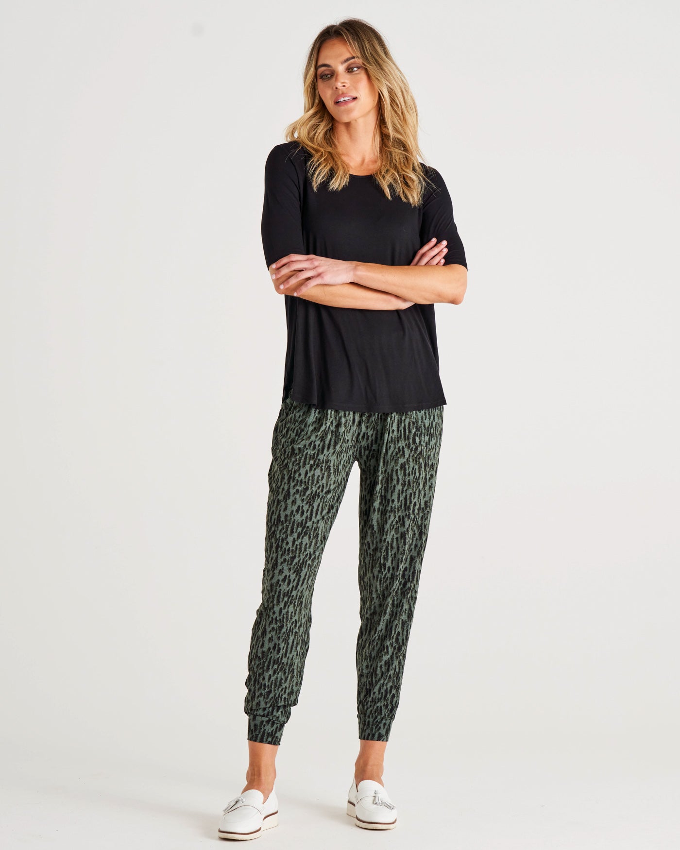 Paris Mid-Rise Stretchy Loose Fitting Jogger Pants - Abstract Green Print