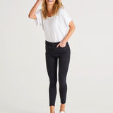 Betty Essential Jeans - Black