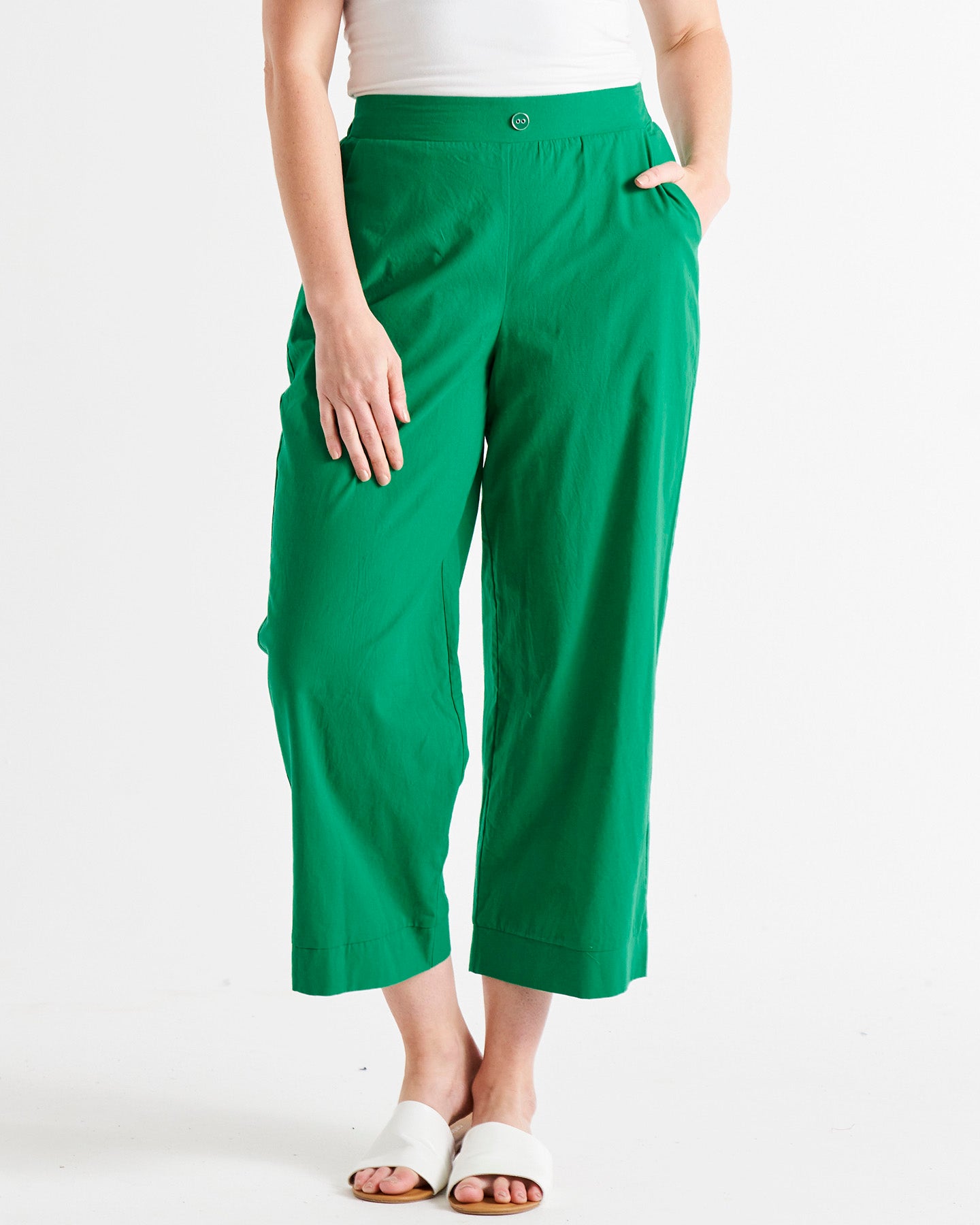Montague High Waisted Straight Cropped Cotton Pants - Holly Green
