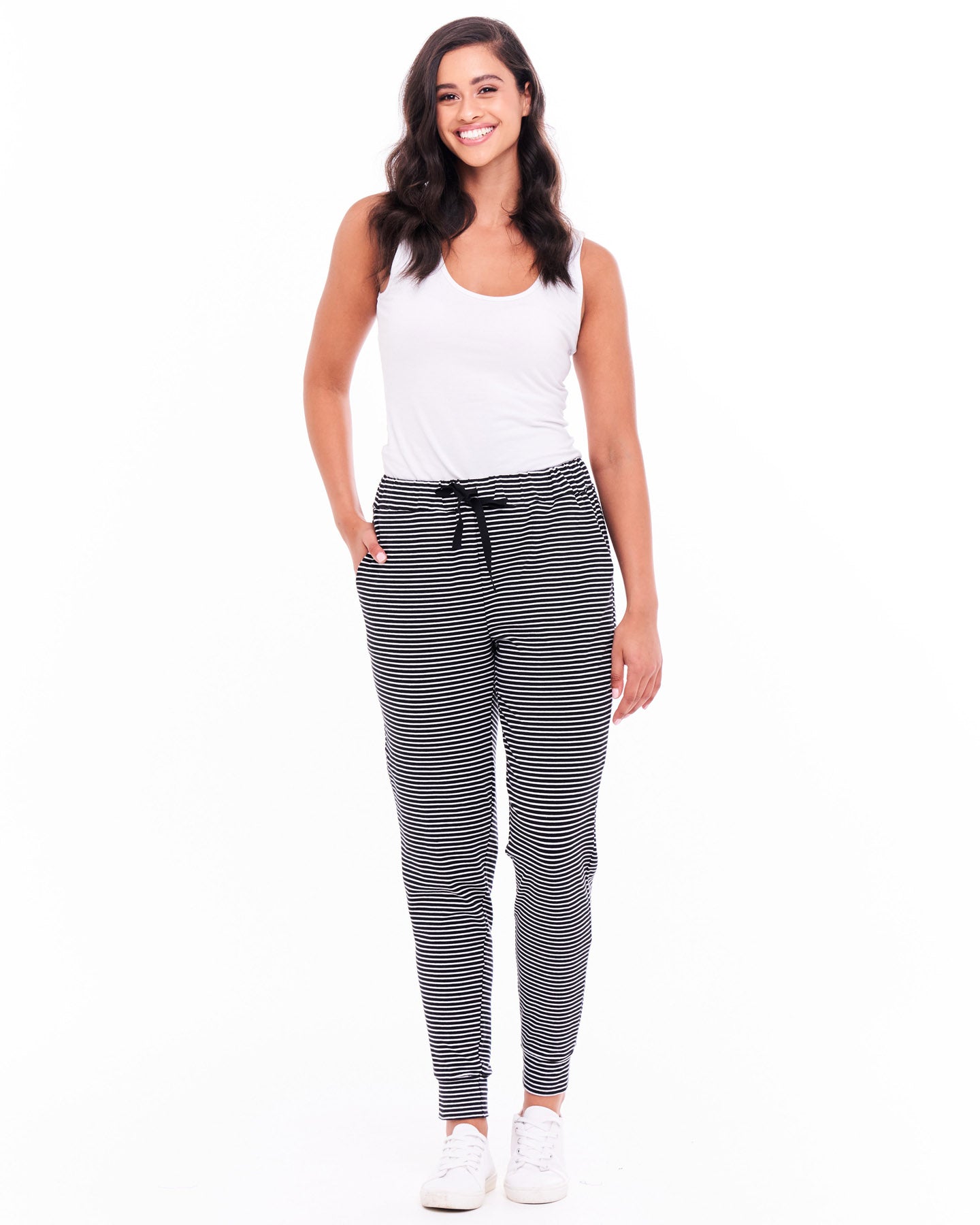 Jogger pants white deals stripe