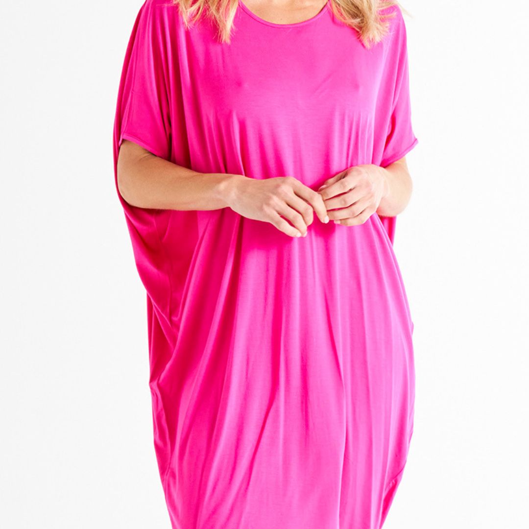 Maui Loose Fitting Stretchy Scoop Neck Batwing Above-Knee Dress - Raspberry